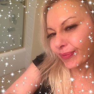 Meet your Posher, Anica